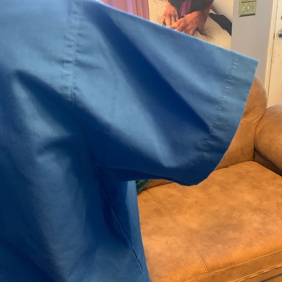 BUNDLE OF 3 !Allheart Blue Unisex Scrub Top XSM
BUNDLE OF 3 TOPS - Picture 11 of 13